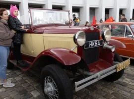 retroralli na poklonnoj gore s gaz pobeda i legendami dnya pobedy-tstpp-ru-0