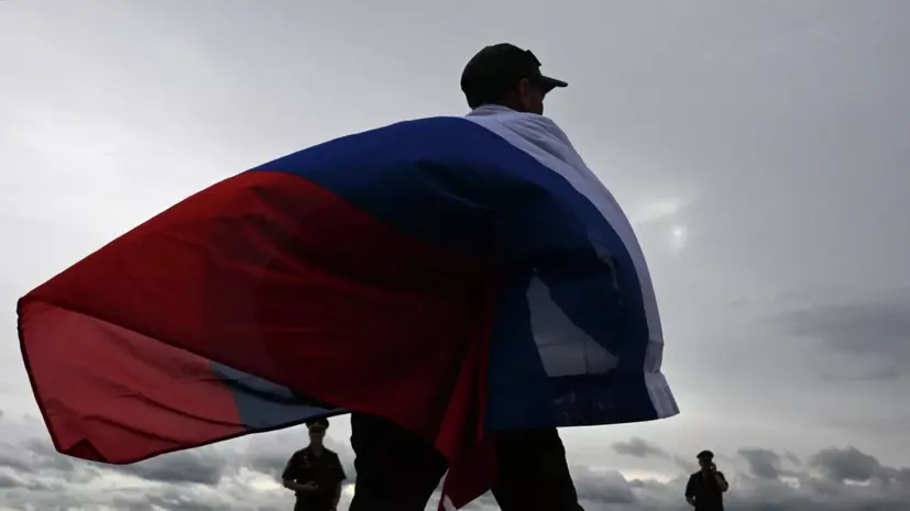 В Подмосковье сел борт с вернувшимися в ходе обмена с Киевом военными ВС России