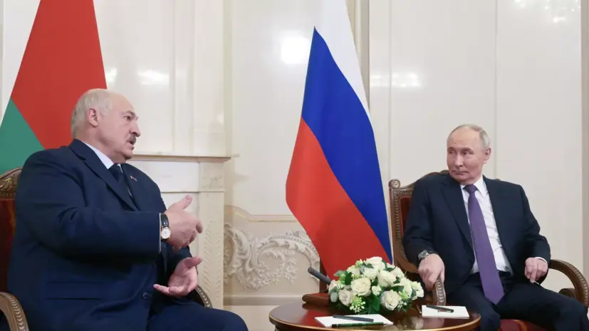 Лукашенко заявил, что много говорит с Путиным о Московской области