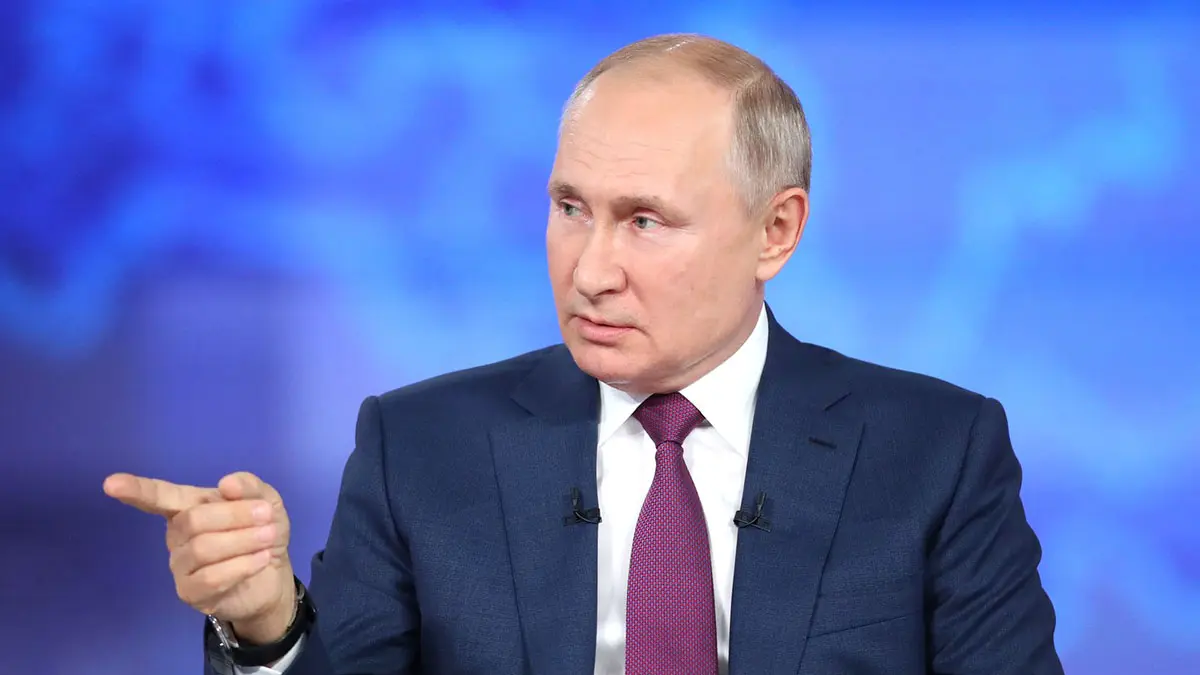 Путин: Россия будет добиваться денацификации Украины