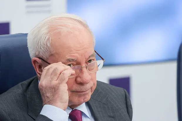 Николай Азаров