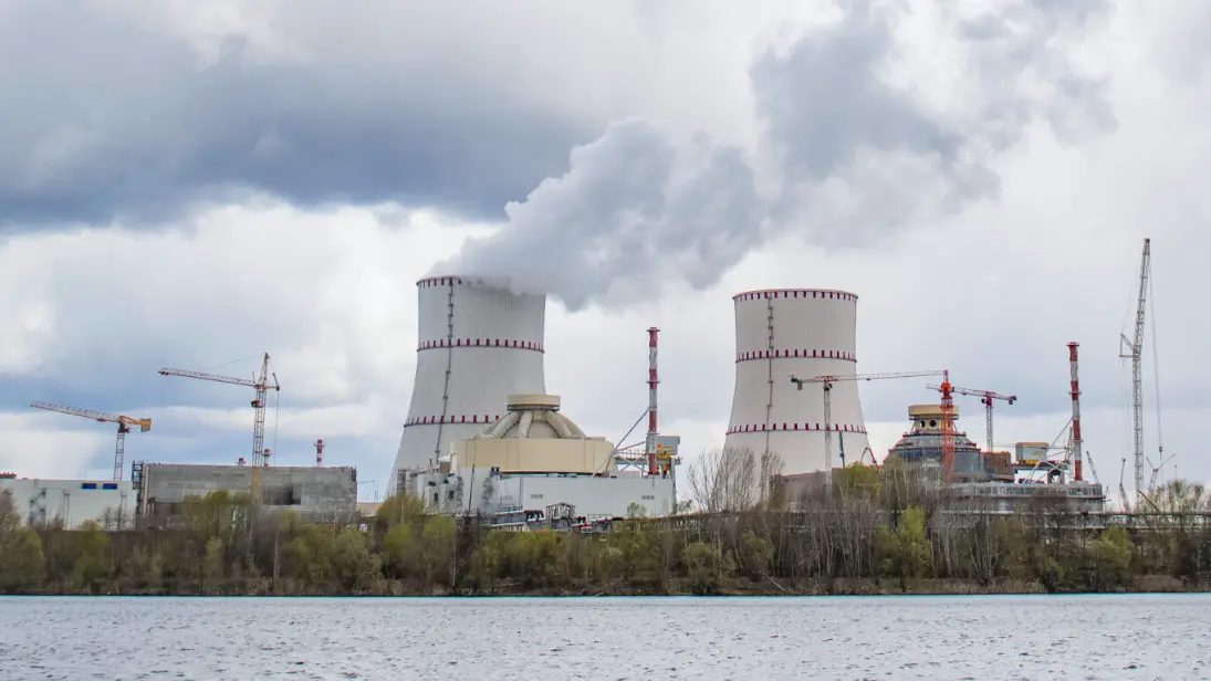 Дрон ВСУ взорвался на градирне первого энергоблока Курской АЭС-2