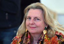 Экс-глава МИД Австрии высоко оценила качество жизни в России ce9ad724-af53-44ec-bf3e-87d07cc99056-677c3a2a