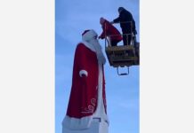 Праздничное преображение памятников в уральском городе 08af64e2-b7c3-42b0-8c68-da9ebc8b6dfc-67bf222b