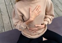 Психолог назвал способы справиться со стрессом на фоне финансовых проблем 0d879888-532d-4a56-a992-8c8675d98ff5-67bab7bb