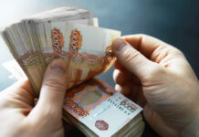 BanknotesWithInscriptionfiveThousandRublesRussianMoneyFaceValue