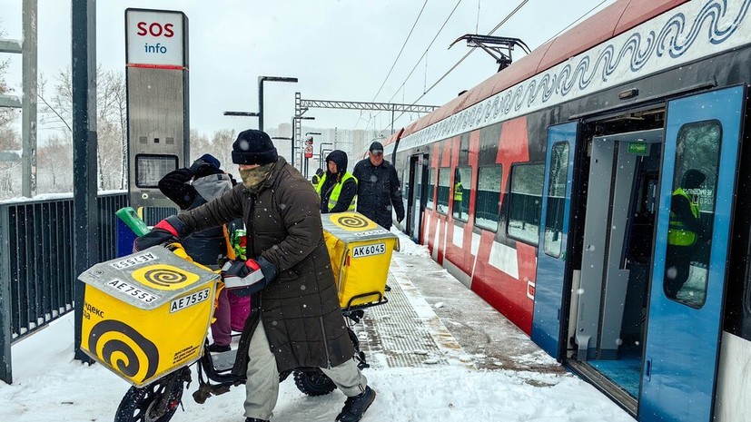 РБК: медианная зарплата курьеров в России выросла до 115 тысяч рублей