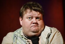 Популярного актера Евгения Косырева экстренно доставили в больницу 8b23bb3b-993b-4865-8ea3-e5f598cde19f-67be4d41