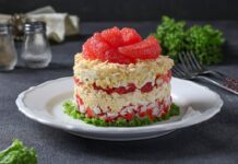 Изысканный салат «Тропический краб»: идеальное сочетание крабовых палочек и сочного грейпфрута e210563d-9773-46ab-913c-cc1e25a4d22f-67c62f63