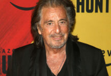 Легендарный Аль Пачино прогулялся по Голливуду с известными друзьями ecebb467-9b06-4206-9b98-c18a54bd3e0b-67b8b5bb