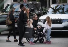 Анна Курникова продолжает активную жизнь несмотря на временные трудности 05924446-29d6-4a18-b246-38ffb94a08c0-67ed67dd