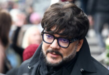 Скандальное выступление Киркорова в США вызвало гнев ветеранов Прощание с народным артистом РСФСР Александром Ширвиндтом в Театре сатиры