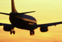 Boeing 737 успешно вернулся в Шереметьево благодаря оперативным действиям экипажа 138e36e9-85f0-4631-8368-cab3dea75584-67db1fdf