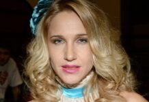 Юлия Ковальчук демонстрирует жизнерадостность вопреки критике 1cb3cdf3-0baf-4d39-adc7-030c8240771d-67e93b80