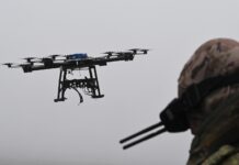 Драматичная атака украинских дронов на стратегический объект в Курской области 306bbca3-2ca4-4fdb-8997-c5336c747bb2-67d3751f