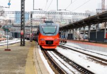 В Находке произошел трагический случай на железной дороге: важность соблюдения правил безопасности 37aff60d-1487-42e8-bee3-86eb89908044-67d0a3d8