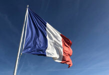 Столкновение трамваев в Страсбурге 380d37de-35cc-43a4-944a-0808c4d346cd-67d5f713