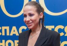 Талантливая телеведущая помогла юной гостье поделиться сокровенным 6baf3c51-62ce-445a-93da-ecf247d53b13-67e43650