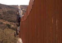 США усиливает защиту южных рубежей современной военной техникой 7da28248-2ec0-4fad-a702-4426fcb87590-67e84be5