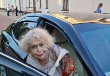 Мудрая Немоляева делится взглядами на верность Родине и профессии 94823019-64f9-4930-a282-6ffbb4c23d77-67e30019