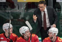 Главный тренер Авангарда благополучно добрался на матч после небольшого инцидента a41e4b5d-c25c-4d57-9482-230599bcc80b-67f028d9