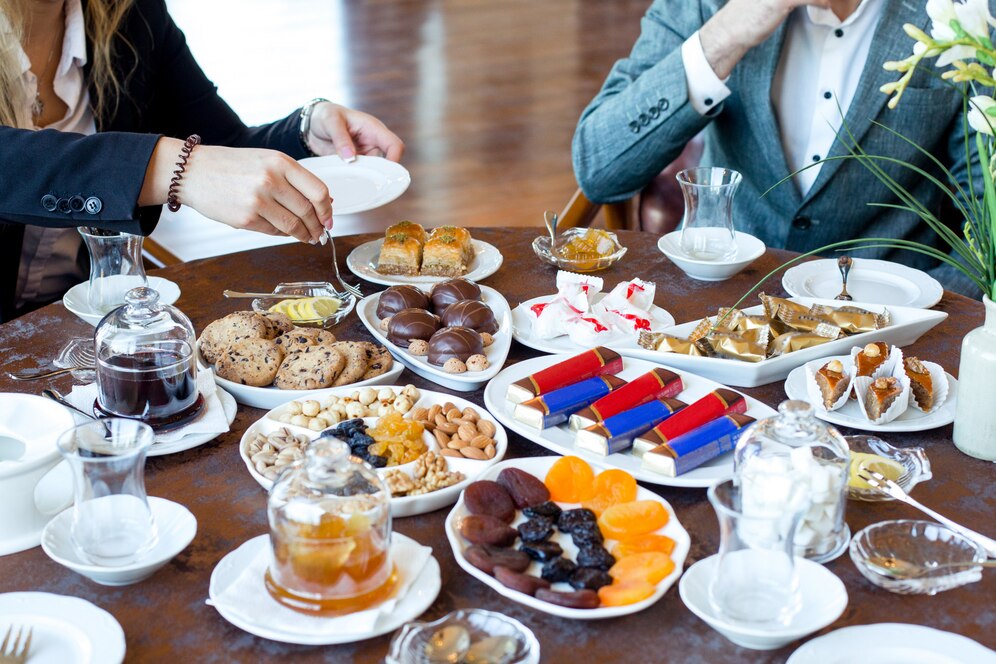tea-set-with-candies-dried-fruits-nuts-cookies-jams-lemon-baklava-2_140725-8828 - ekbonline Шведский стол