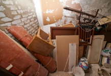 ТСЖ "Токарей 24" в Екатеринбурге не решает проблему с температурным режимом в домах zahlamlenie podezda