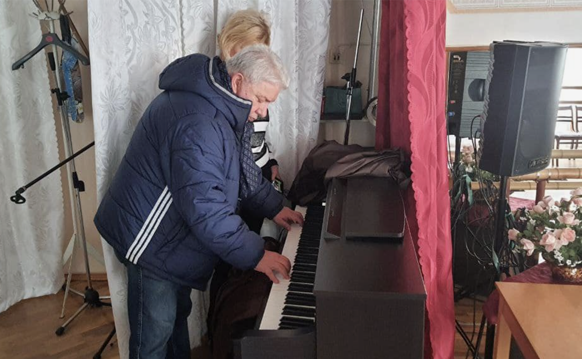 Олег Филимонов (deputatOlegFilimonovOMR / Facebook (входит в корпорацию Meta, признана экстремистской и запрещена в России))