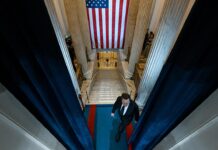 Маск бросает вызов медиагигантам США 115679c9-7684-4a87-8509-f7a983219cc1-67fc4243