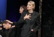 56-летняя Литвинова доказала — меня ничего не останавливает со стильным кадром 1df9fb82-c7a8-4a3b-bd1a-09856a419db5-67ff0455