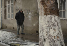 Жизнь на паузе в снежном Тбилиси 2819a6e3-3d65-4132-8a72-4bed9611550e-67f086fa