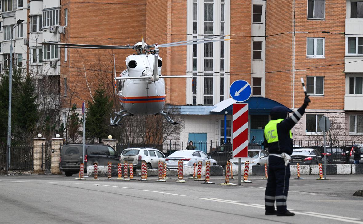 Обстановка на месте происшествия (Рамиль Ситдиков / РИА Новости)