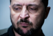 Сенатор Карасин объяснил отсутствие Зеленского на переговорах 65890ead-3069-4930-913d-da9ebb497c61-68068b1f