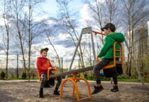 Календарь школьных каникул 2025 для успешного планирования семейного отдыха 6d9d5684-7be7-4077-9495-90f579f6628b-67f4e878