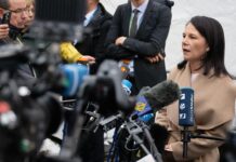 Глава МИД Германии ответила на идею Трампа вернуть Россию в G7 98dbffdb-0338-4705-8553-a4e12b1a3976-6802df8b