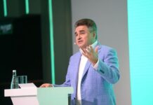 d693d7e7-76bc-436e-a834-aec9d11629ca-67f9e841