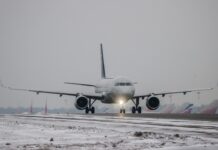 Аэропорт Кирова возобновил регулярные авиаперевозки e61d8d05-6e1b-495e-b3c1-16625815b8e6-67fe57dd