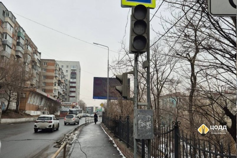 На одной из улиц Владивостока временно не работает светофор ЦОДД Владивостока