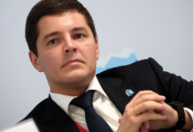 Губернатор Артюхов поздравил жителей Ямала с Днём защитника Отечества gubernator artyuhov pozdravil zhitelej yamala s dnyom zashhitnika otechestva-ekbonline-ru-174031984300-0