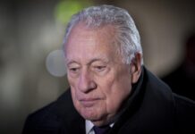 Легендарный агент Секретной службы США Клинт Хилл ушел из жизни на 94-м году legendarnyj agent sekretnoj sluzhby ssha klint hill ushel iz zhizni na 94m godu-ekbonline-ru-174047891300-0