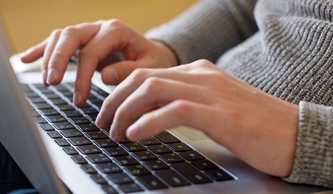 Соцопрос: 56% молодых москвичей проголосуют онлайн на выборах мэра