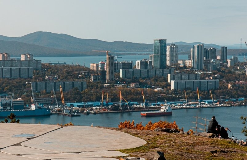 Вид на порт Владивосток Илья Аверьянов, ИА PrimaMedia