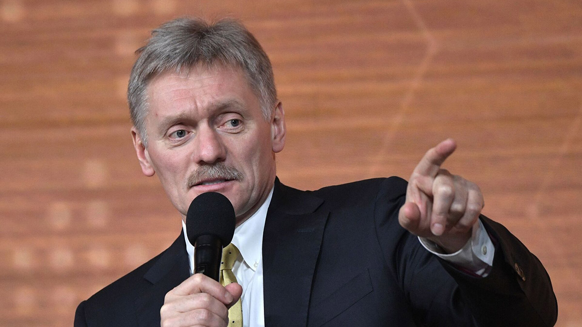 Песков прокомментировал снимок Зеленского на фоне изображения горящего Кремля