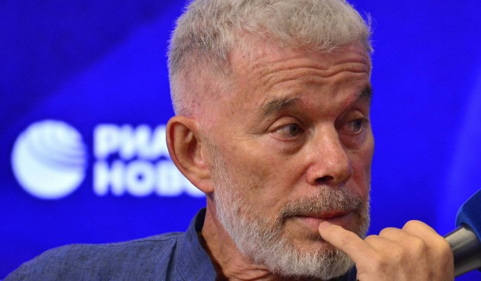 Газманова в "Маска.Танцы" можно отгадать по фирменному движению