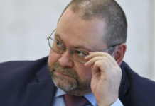 Губернатор Мельниченко требует извинений Туктарова перед ветераном Великой Отечественной войны gubernator melnichenko trebuet izvinenij tuktarova pered veteranom velikoj otechestvennoj vojny-ekbonline-ru-174248946900-0