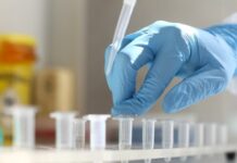 Иммунолог Жемчугов объяснил преимущества повторной вакцинации от клещевого энцефалита immunolog zhemchugov obyasnil preimushhestva povtornoj vakczinaczii ot kleshhevogo enczefalita-ekbonline-ru-174187025300-0