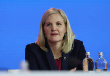 Кирсти Ковентри и МОК открывают новые горизонты для мирового спорта kirsti koventri i mok otkryvayut novye gorizonty dlya mirovogo sporta-ekbonline-ru-174255911200-0