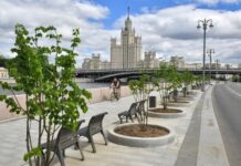 Рафик Загрутдинов анонсировал масштабное обновление 11 набережных Москвы к 2026 году rafik zagrutdinov anonsiroval masshtabnoe obnovlenie 11 naberezhnyh moskvy k 2026 godu-ekbonline-ru-174310288200-0