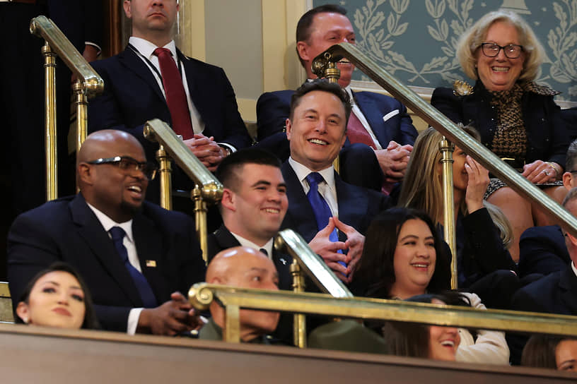 Сенаторы США инициируют проверку деятельности Илона Маска-0