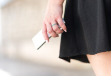 Виталий Милонов о демографической политике и семейных ценностях в России vitalij milonov o demograficheskoj politike i semejnyh czennostyah v rossii-ekbonline-ru-174221718500-0